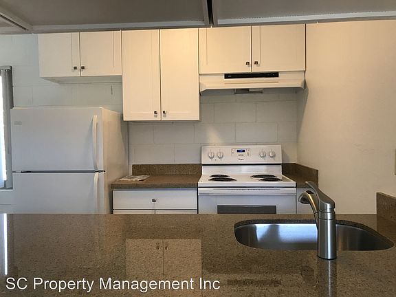 4th image of 50 Redwood Ave APT 300