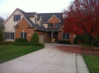 3545 Windshire Dr SE, Grand Rapids, MI 49546