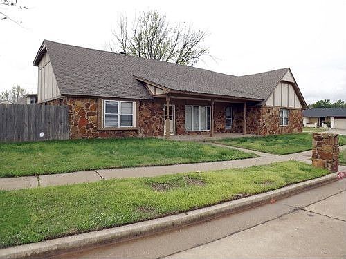 1st image of 11501 Price Dr