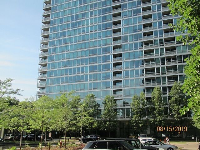 1st image of 9725 Woods Dr Unit 918