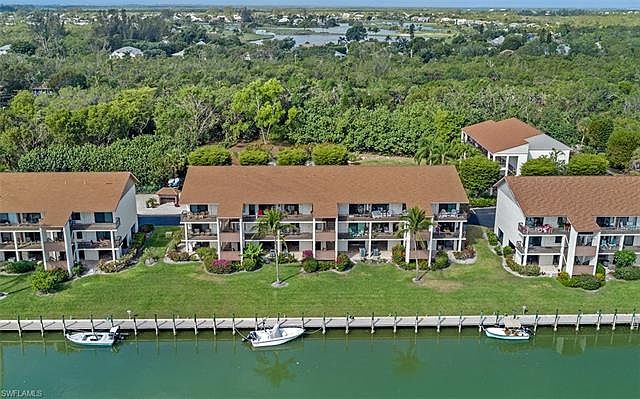 1st image of 1250 Tennisplace Ct #C-32