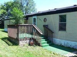 201 W 1st Ave, Egan, SD 57024