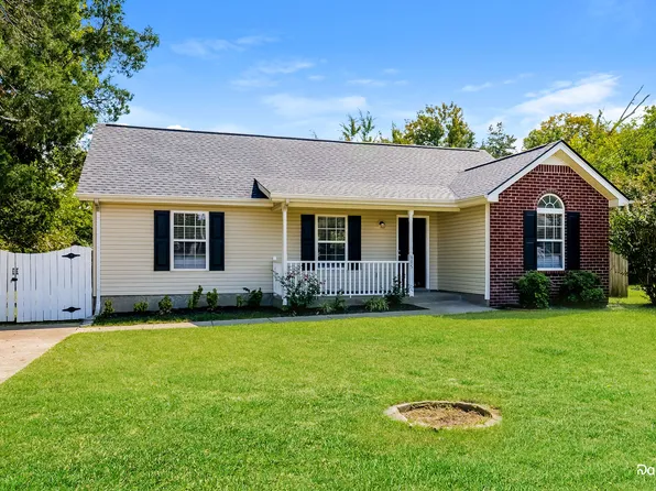 605 Forest Crossing Dr, Smyrna, TN 37167