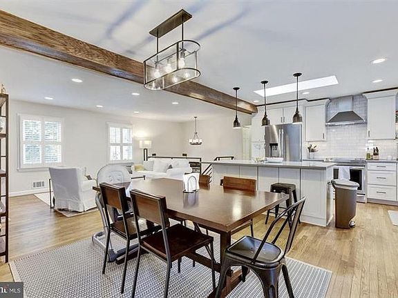 5th image of 9 Woodsend Pl