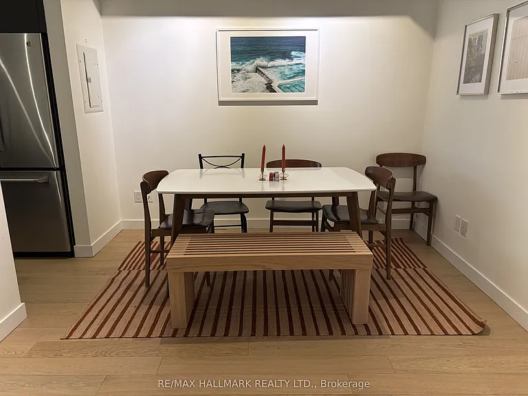 25 Stafford St #612 — Photo 9