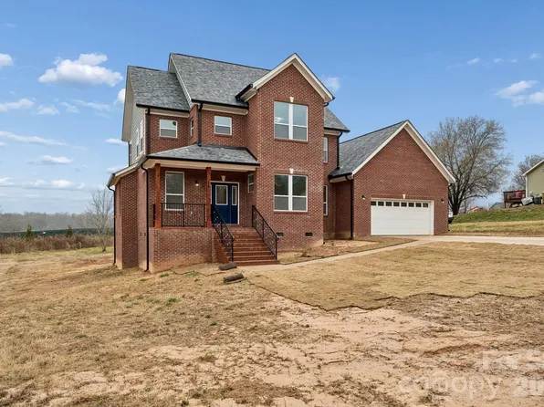 114 Strawberry Ct, Lincolnton, NC 28092