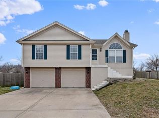 311 NW 110th Ter, Kansas City, MO 64155