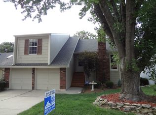 805 NE La Costa St, Lees Summit, MO 64064