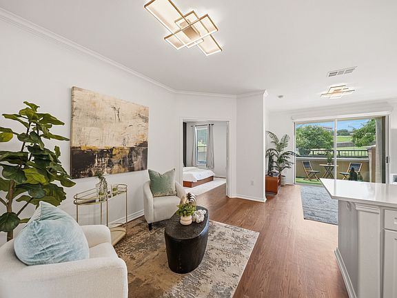 2nd image of 330 Las Colinas Blvd #130