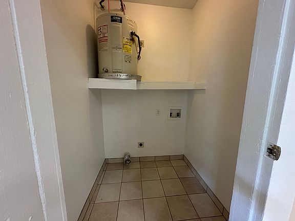 3rd image of 2718 Eagle St #2718