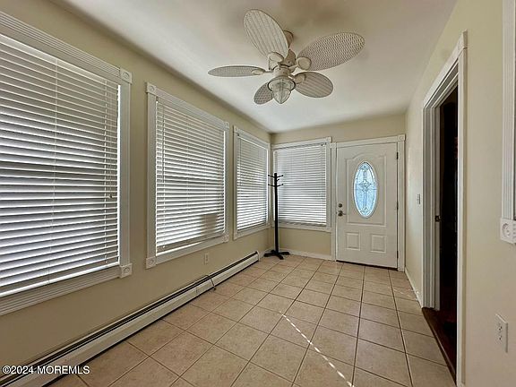 2nd image of 2057 Yorktowne Boulevard