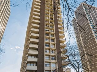 6157 N Sheridan Rd APT 25K, Chicago, IL 60660