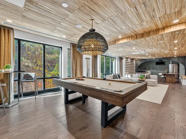 8701 Churchill Road image 19 of 30