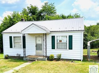 114 Roselawn Hts, Martinsville, VA 24112