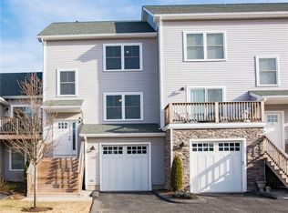 17 Jupiter Ln #F, Richmond, RI 02898