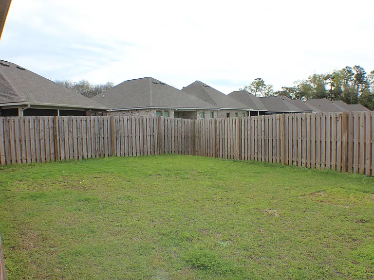 950 Gibson Ct — Photo 21