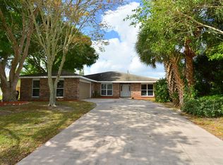 149 NE Caprona Ave, Saint Lucie West, FL 34983