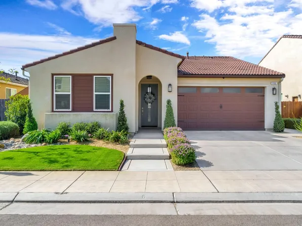 994 Groveland Ave W, Madera, CA 93636