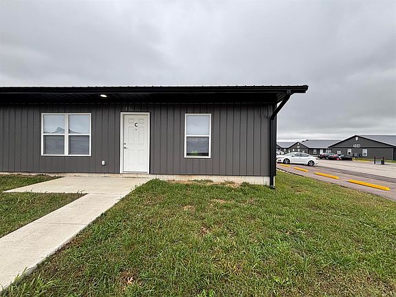 2nd image of 303 Grant Ct #356352F5A