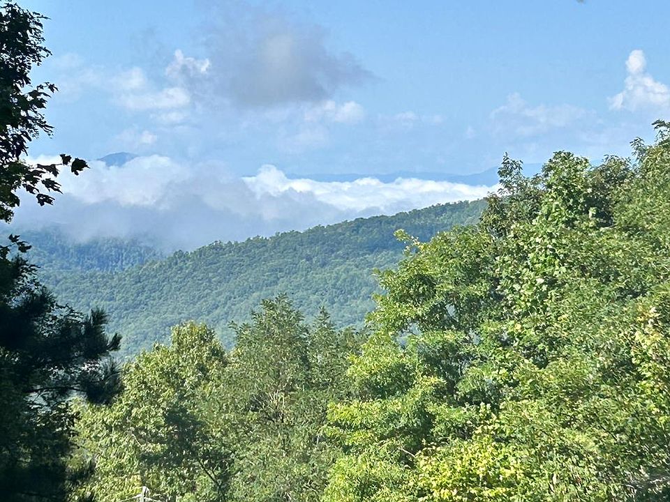 1st image of 82 Eagles Roost