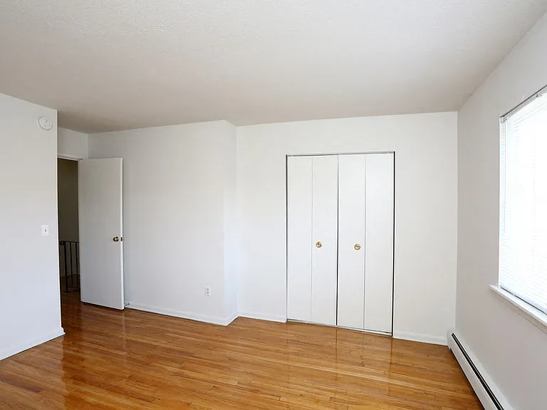SummerHill Apartments — Photo 12