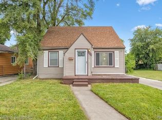 7267 Toepfer Rd, Warren, MI 48091