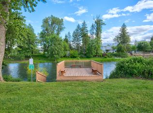 320 Sandlewood Dr, Grants Pass, OR 97526
