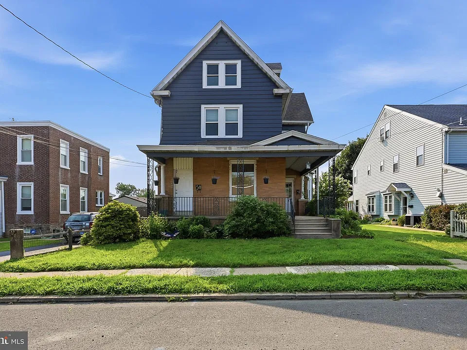 108 Blake Ave