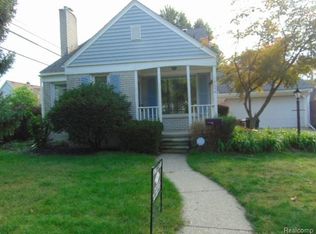 19034 Milburn St, Livonia, MI 48152