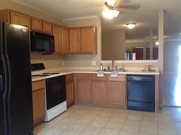 4th image of 5113 Bedfordshire Dr