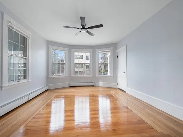 254 Shawmut Ave Unit 1, Central Falls, RI 02863