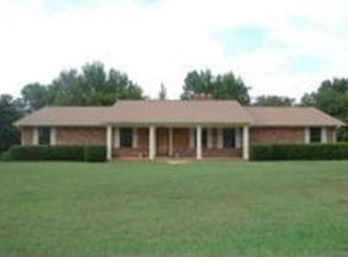 510 Hillcrest Dr, New albany, MS 38652