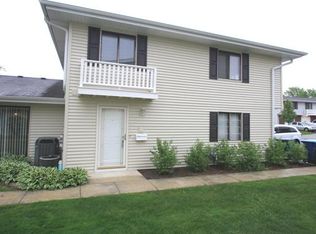 1422 Tonset Ln #1422, Schaumburg, IL 60193