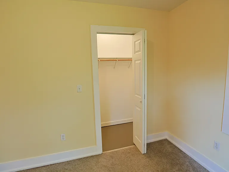 28 Mulford Ave — Photo 3