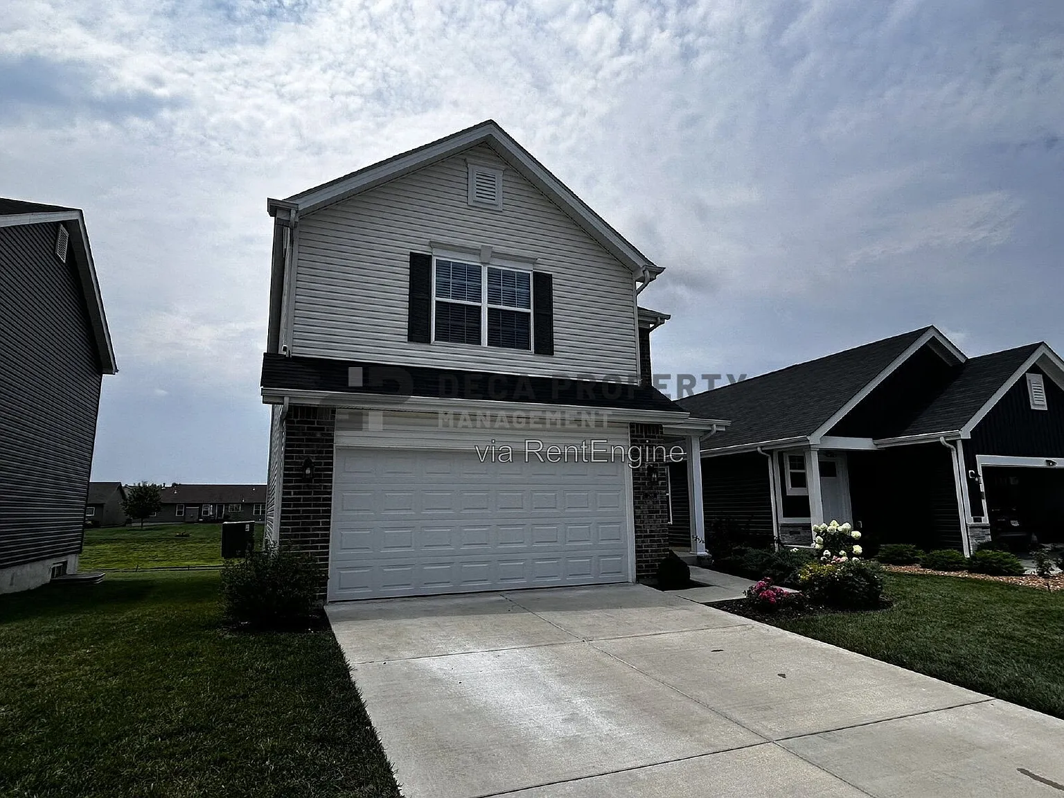3 bed, 2.5 bath, 1748 sqft, $2,450 — Photo 2