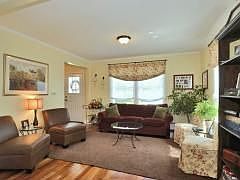 2nd image of 64 Derwent Ave