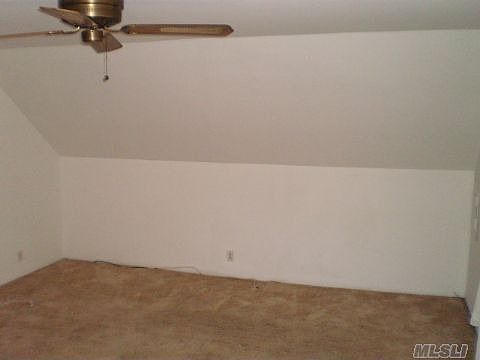 3rd image of 33 William Ave