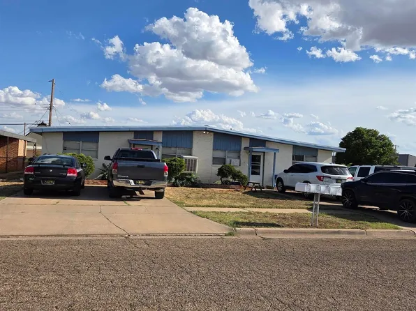 317 Gayland Dr, Clovis, NM 88101