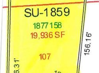 1136 Crown Pointe Cir, Suamico, WI 54173