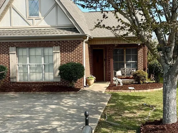 6062 Townley Ct, Mc Calla, AL 35111