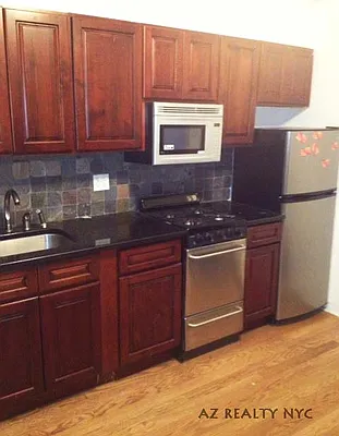 Rented by FirstService Realty (legacy) | media 13