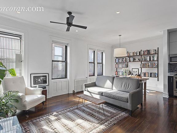 3rd image of 210 W 21st St APT 7RW