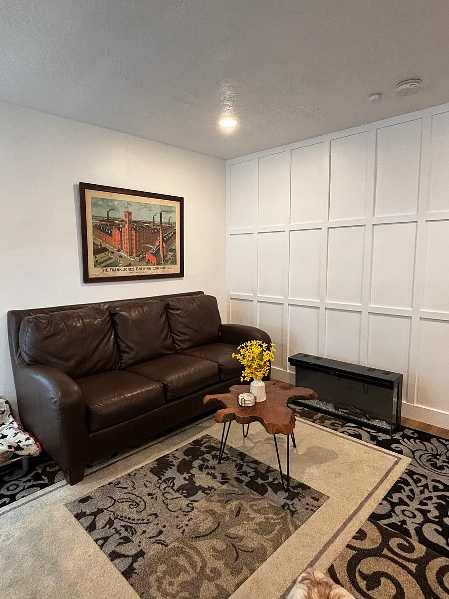 sitting room - 2175 S 200 E