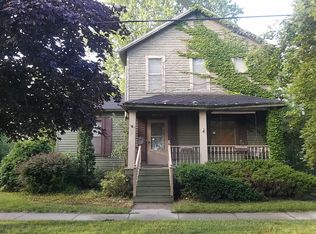 1604 Prairie St, Essexville, MI