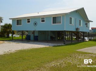 220 Shoreland Cir, Gulf Shores, AL 36542