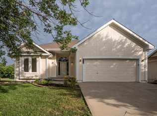 12552 Augusta Dr, Kansas City, KS 66109