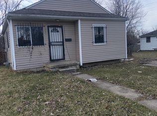 3221 Burgess St, Flint, MI 48504