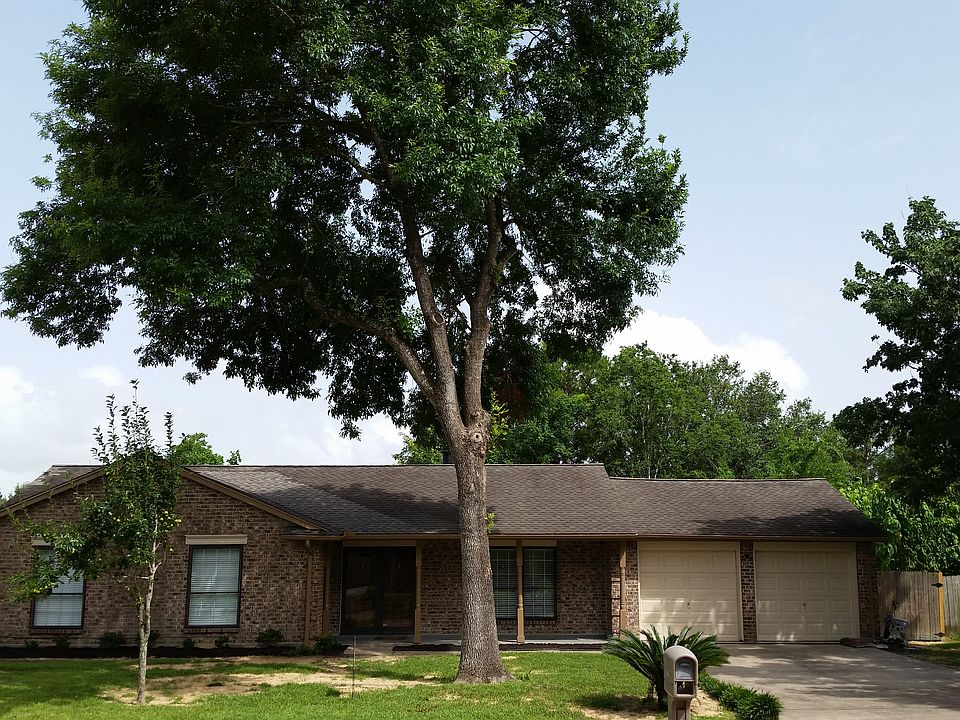1st image of 1112 W Castlewood Ave