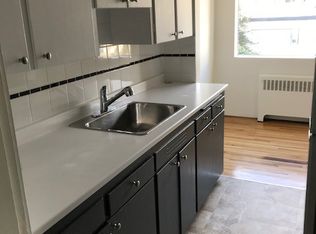 1847 Barclay St #306, Vancouver, BC V6G1K7