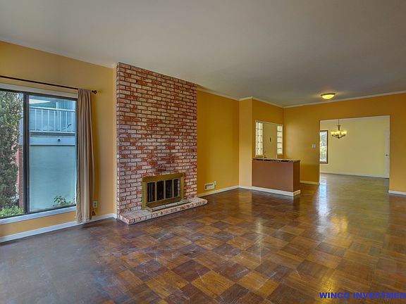 5th image of 39 Cliffside Dr